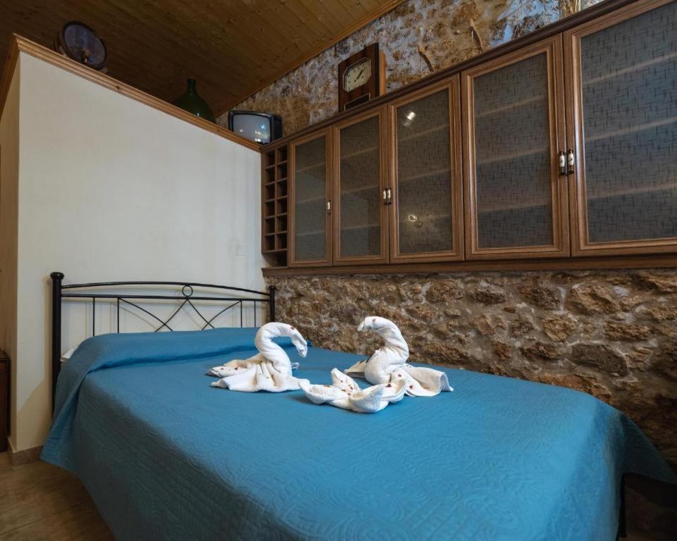 Appartamento Menecrates Rustic - San Matteo Ágios Matthaíos Esterno foto