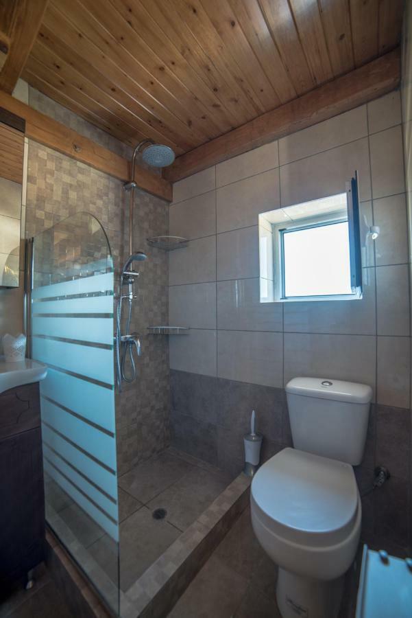 Appartamento Menecrates Rustic - San Matteo Ágios Matthaíos Esterno foto